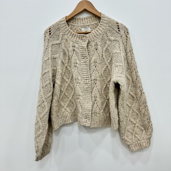Lucky Brand Cozy Cable Knit Button Front Cardigan Cream size Medium cottage core - Picture 8 of 8
